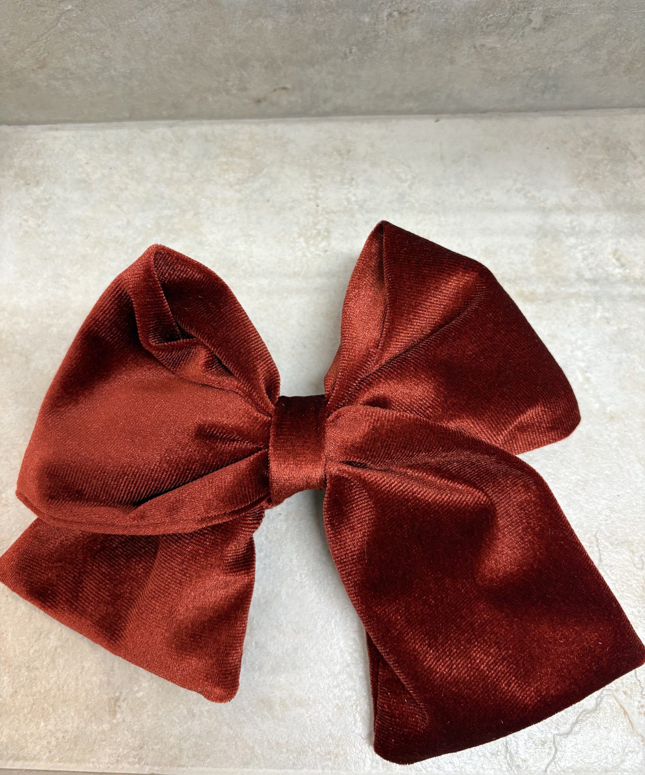 image00014 Ekai Βελουτέ Φιόγκος - Image 1