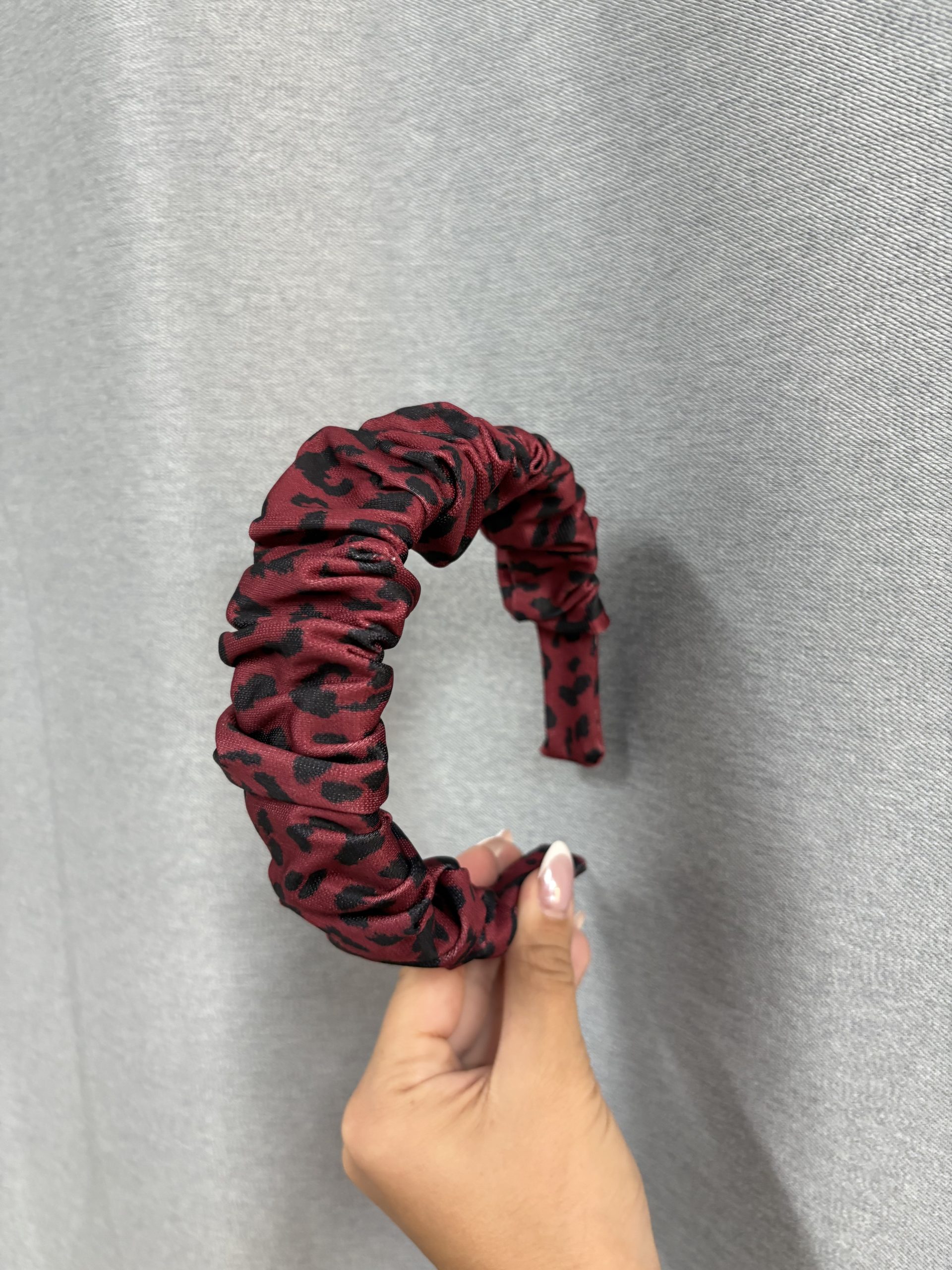 image00049 Burgundy Leopar Στέκα με Σούρα - Image 1