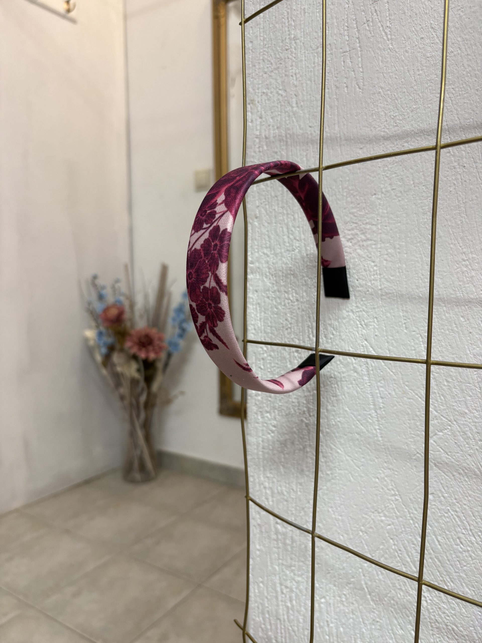 image00014 Burgundy Flowers Στέκα - Image 1