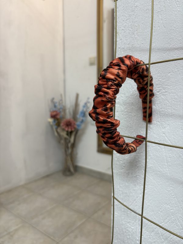 Tiger Στέκα με Σούρα