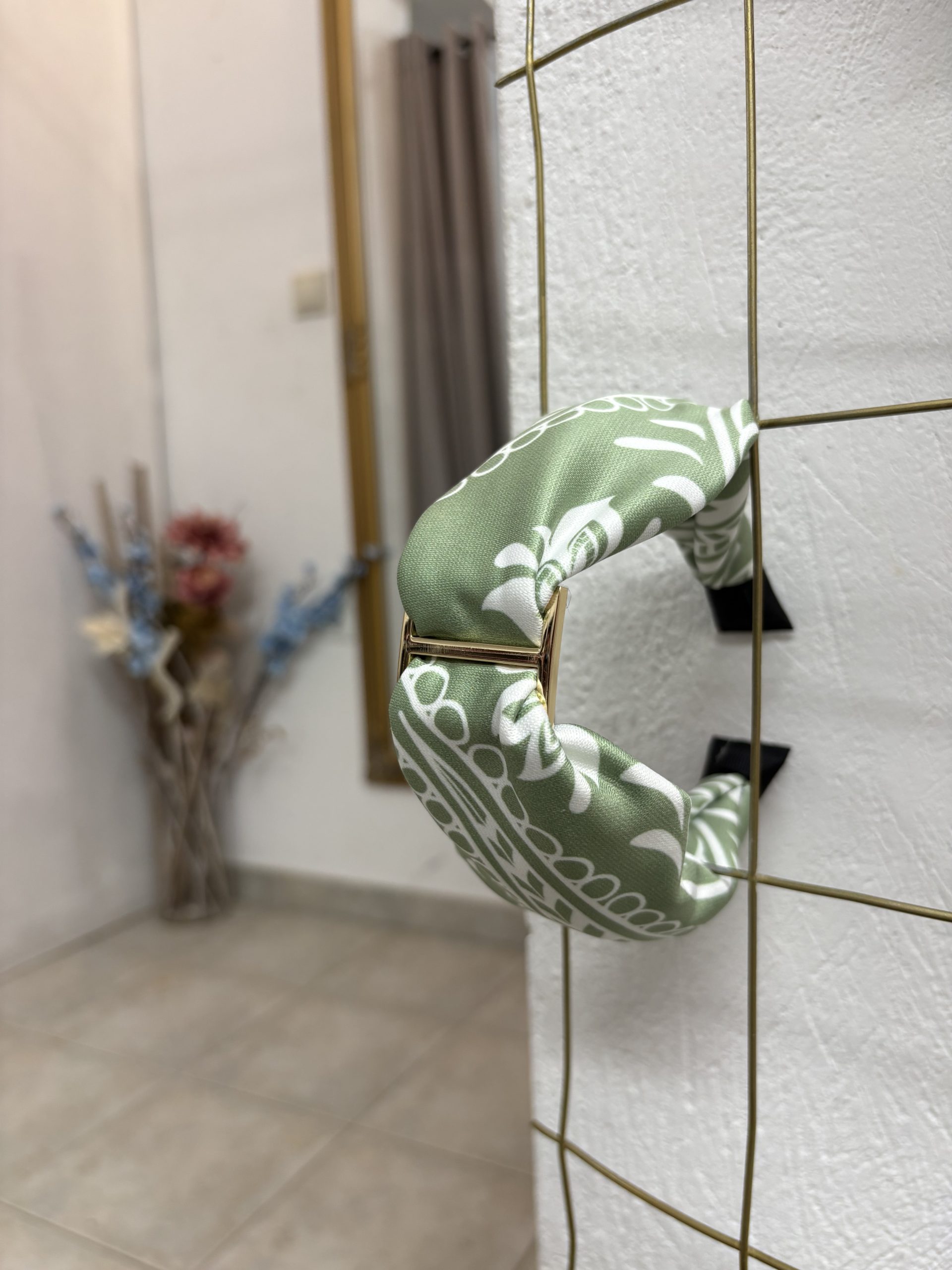 image00021 Boho Paisley Στέκα με Κρίκο - Image 1