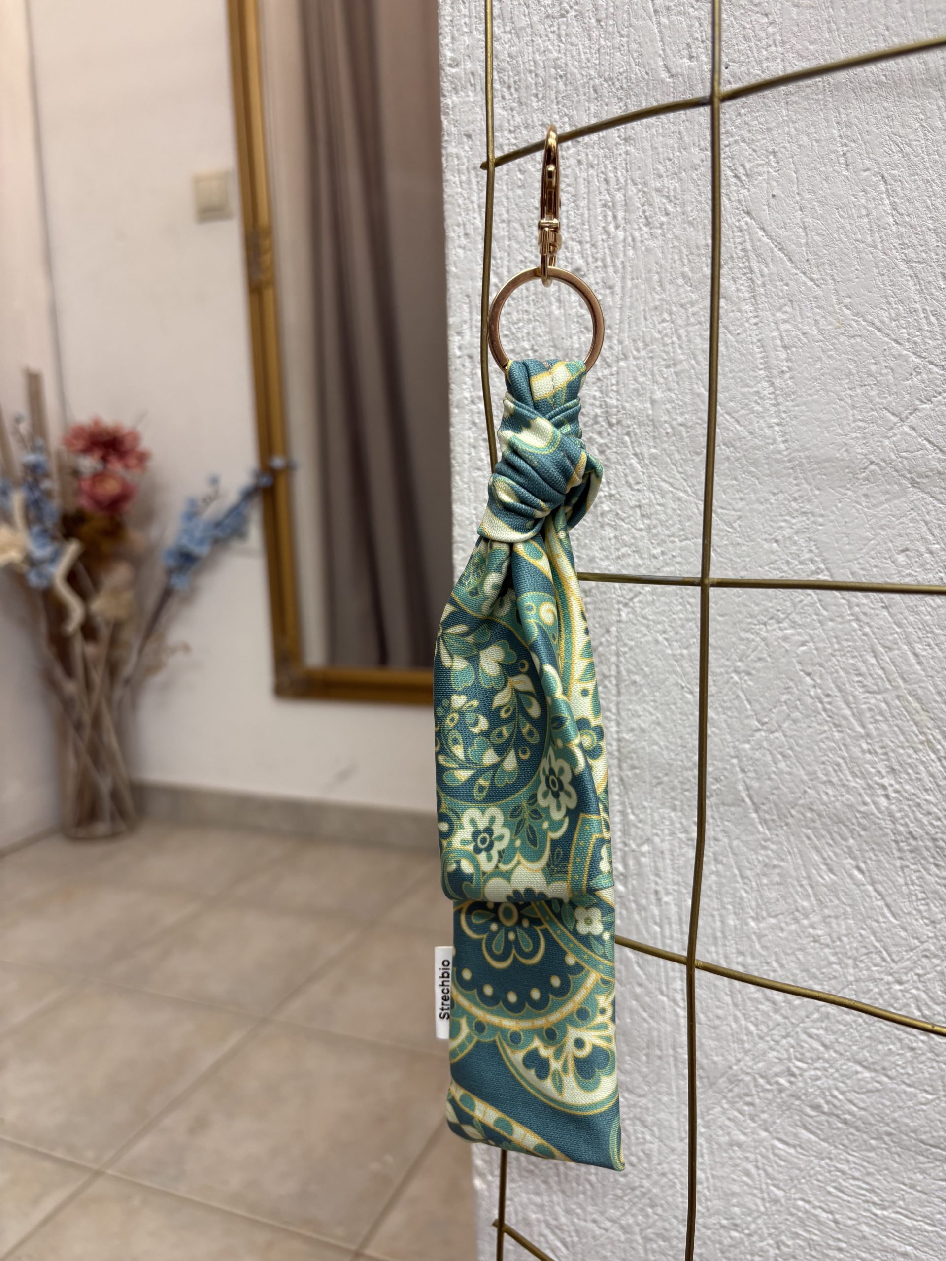 image00028 Golden Paisley Μπρελόκ - Image 1