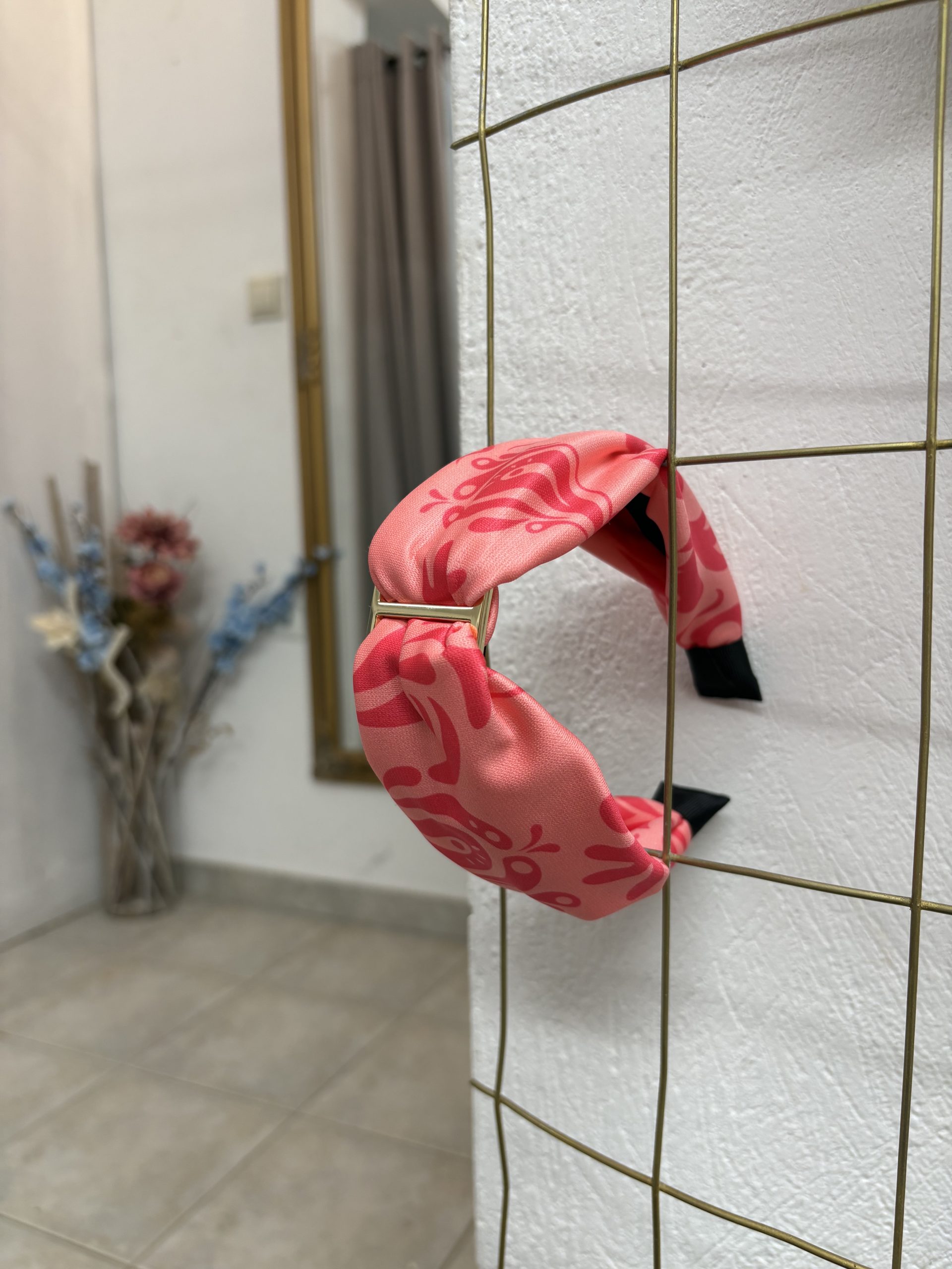 image00040 Fuchsia Damask Στέκα με Κρίκο - Image 1