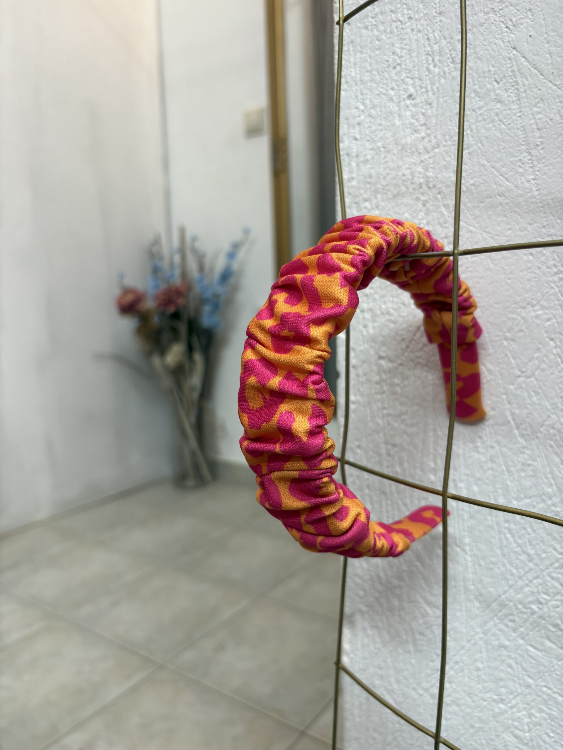 image00051 Fuchsia Leopar Στέκα - Image 1