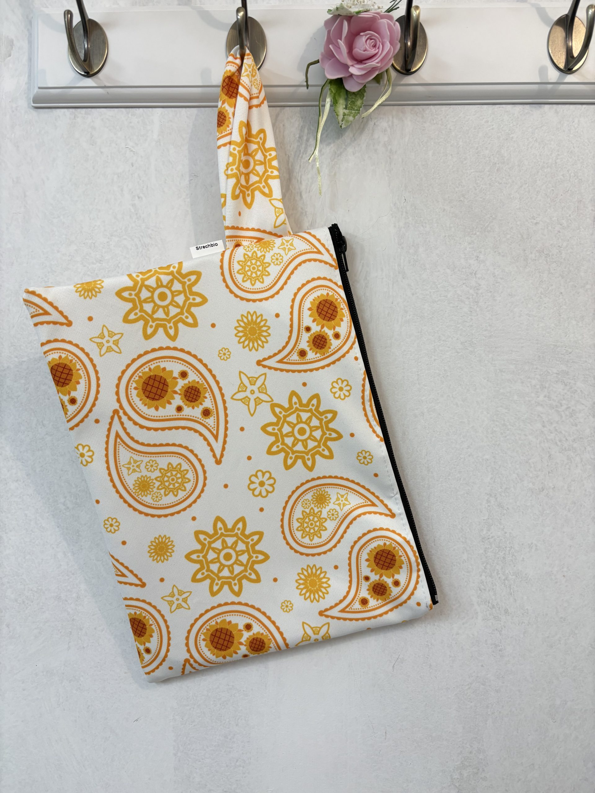 image00066 Yellow Paisley Τσαντάκι - Image 1
