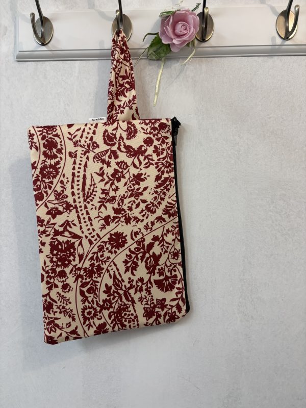 Red Flowers Τσαντάκι